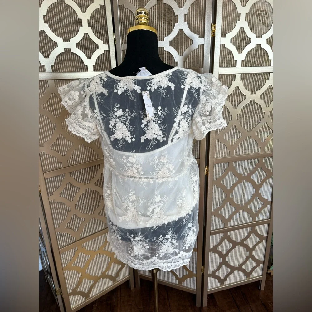 NWT | Suzanne Betro Blouse | Boho top | lace | Small - Picture 5 of 8